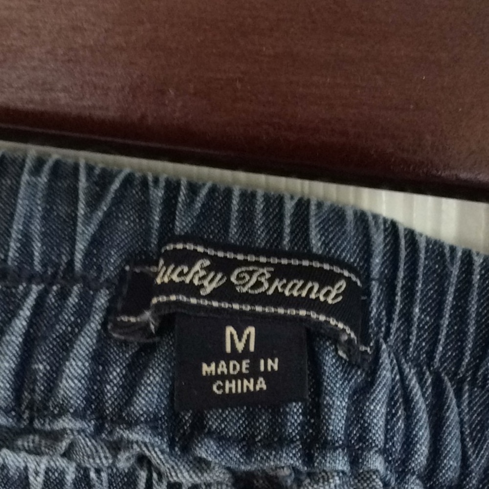 Shorts - Picture 2 of 2